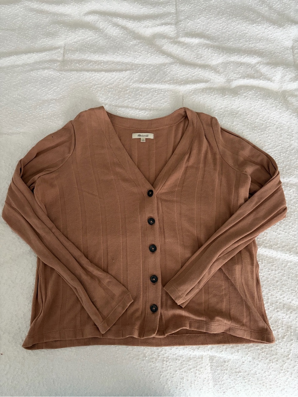 Madewell Ribbed Knit Cardigan in Camel